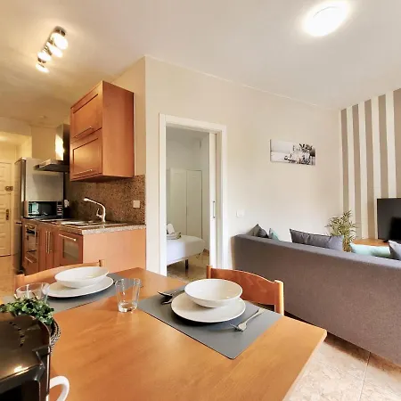 Plaza Apartment