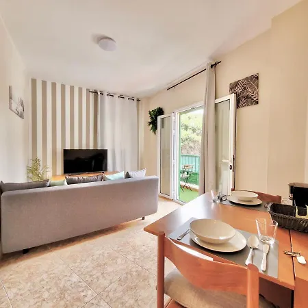 Plaza Apartment