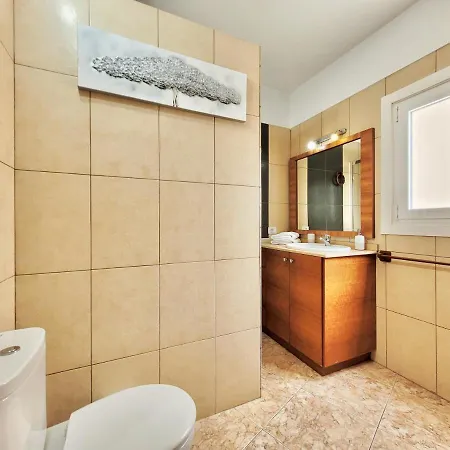 Plaza Apartment
